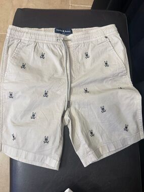Psycho Bunny Beige Shorts with Navy Bunny Embroidery